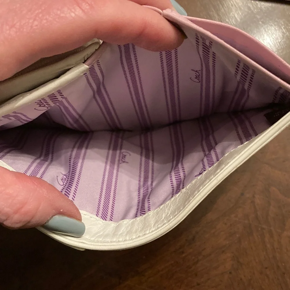 Coach EUC Penelope White Leather Clutch Wallet with Silver logo on front flap. - Picture 11 of 15